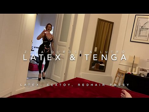 ❤️ Redheaded stepsister in latex costume yakasvirwa na stepbrother kwatiri  ❌